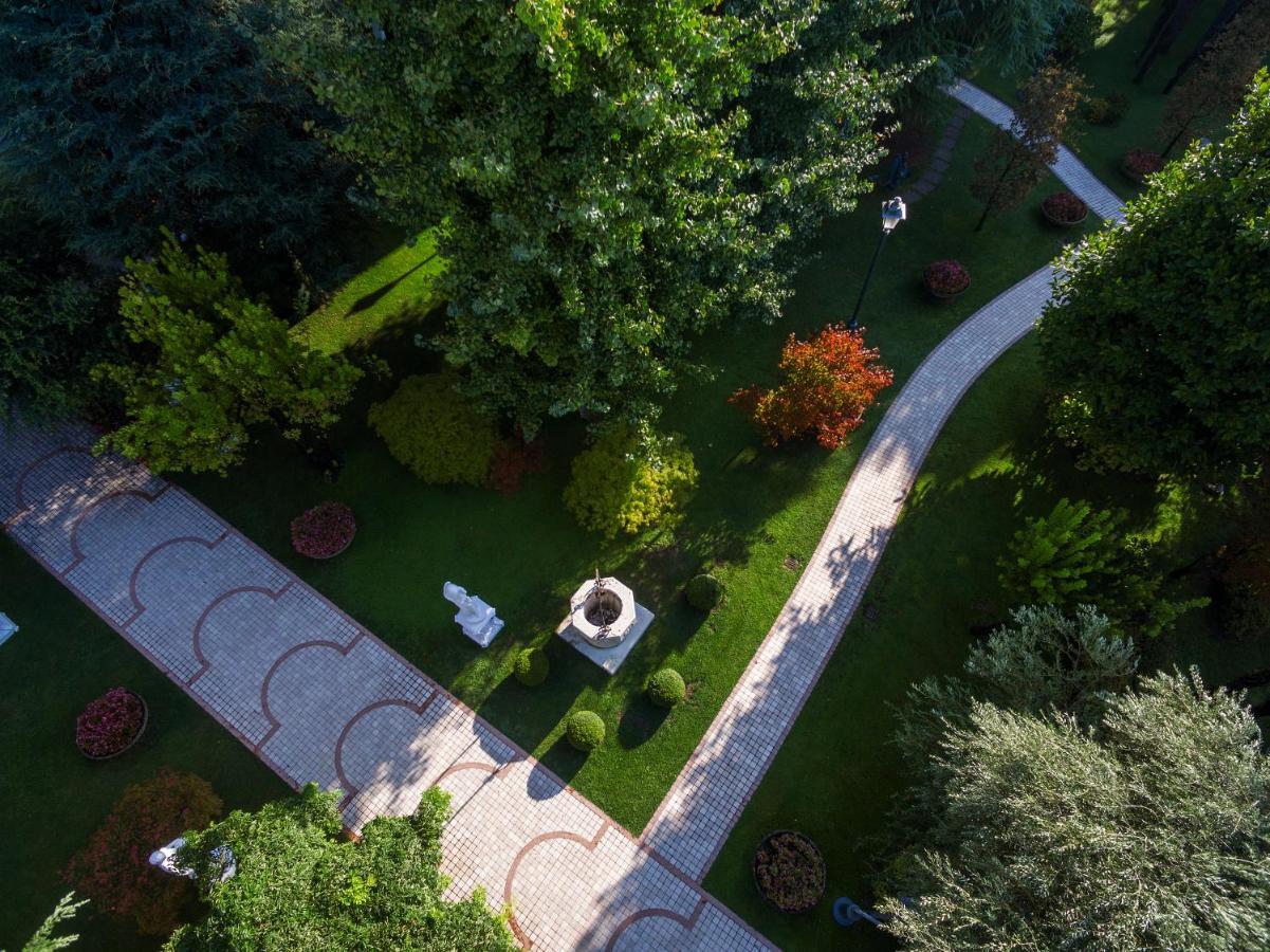 Hotel Due Torri Abano Terme Exterior foto